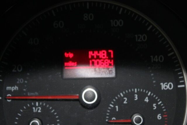 2008 Volkswagen New Beetle Coupe S