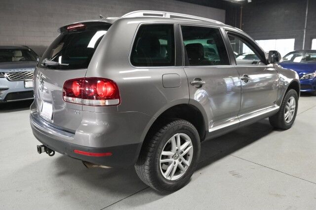 2008 Volkswagen Touareg V6 AWD 4dr SUV Chicago IL