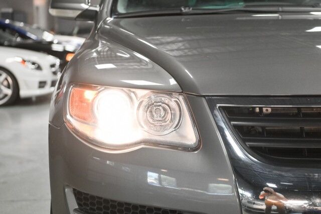 2008 Volkswagen Touareg V6 AWD 4dr SUV Chicago IL