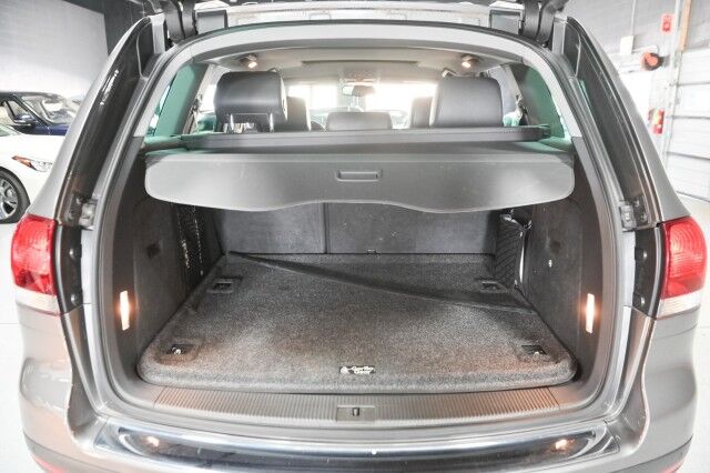 2008 Volkswagen Touareg V6 AWD 4dr SUV Chicago IL