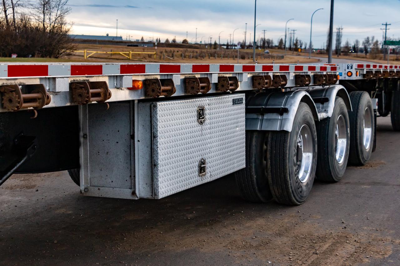 2008 Wilson Super B Flatdeck Trailers Red Deer AB