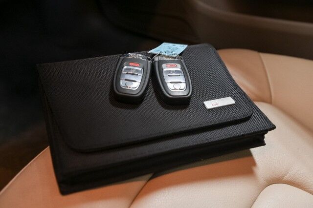2009 Audi A5 3.2L Quattro 2dr Coupe Chicago IL