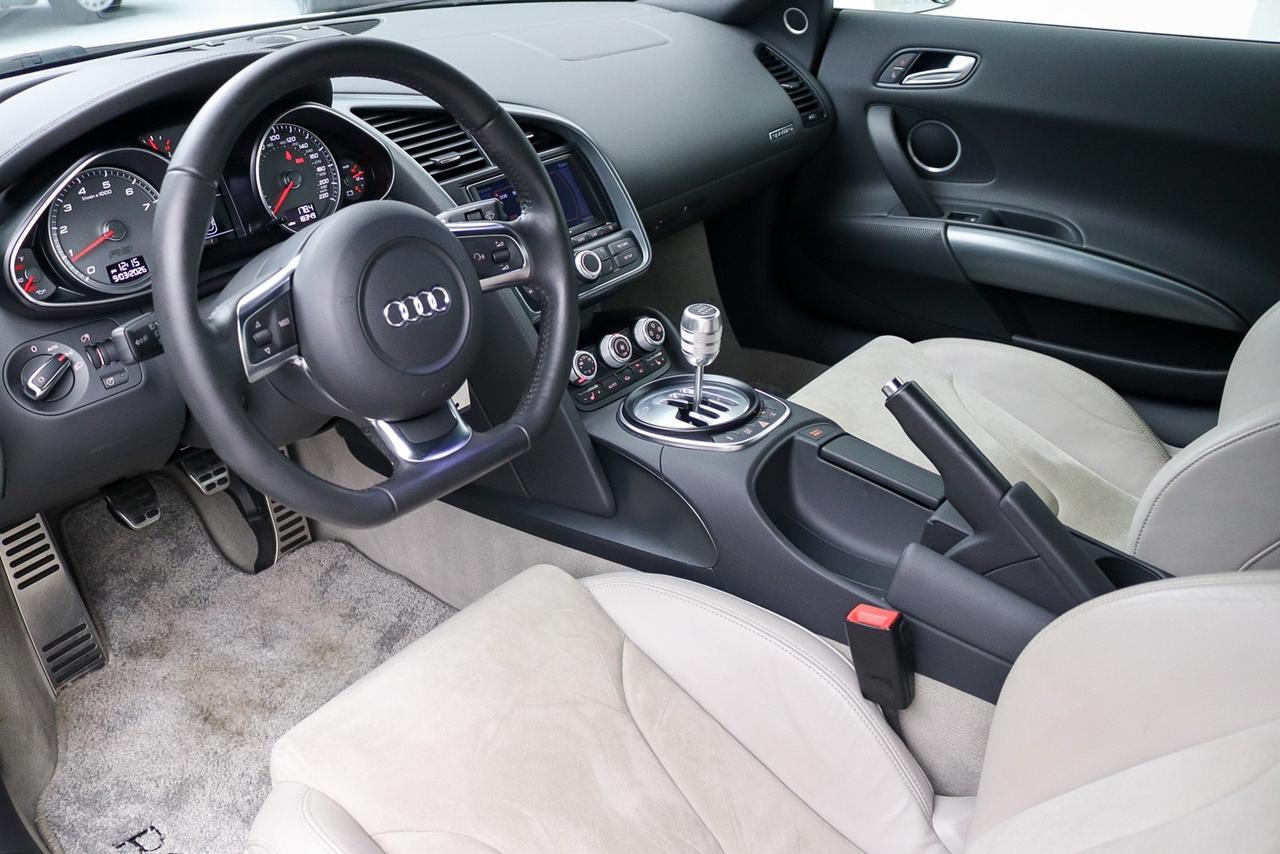 2009 Audi R8 4.2L Newport Beach CA