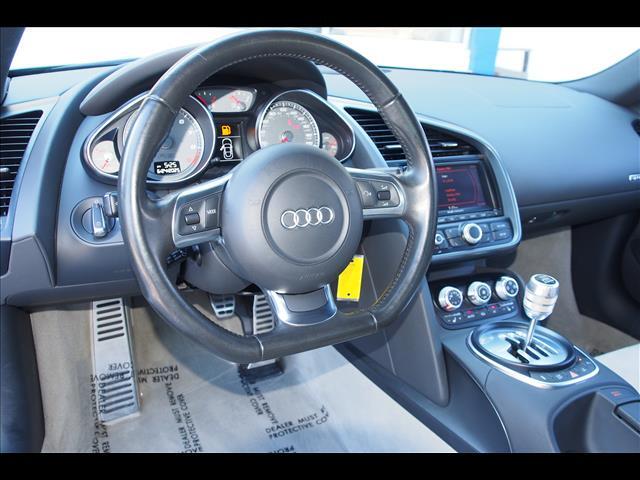 2009 Audi R8 Quattro photo 13