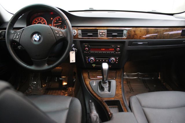 2009 BMW 328i Luxury