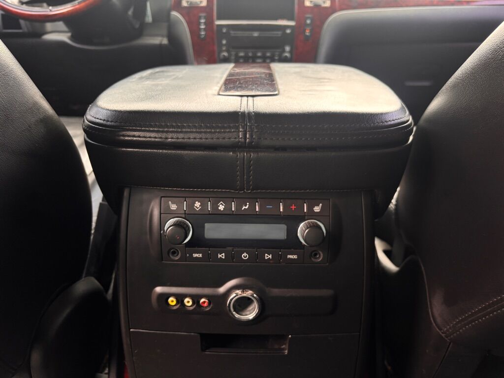 2009 CADILLAC ESCALADE BASE Des Moines WA