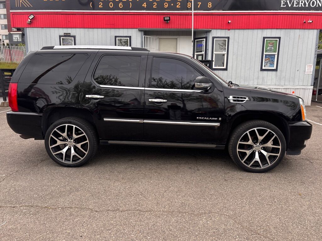 2009 CADILLAC ESCALADE BASE Des Moines WA