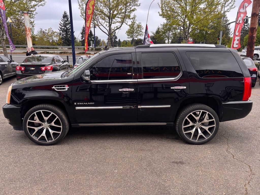 2009 CADILLAC ESCALADE BASE Des Moines WA