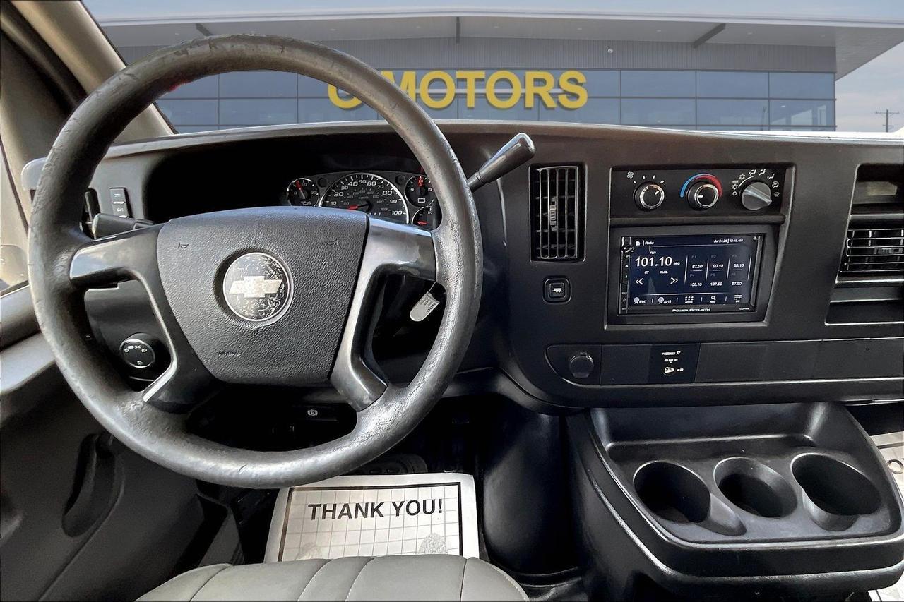 2009 CHEVROLET EXPRESS G3500 Houston TX