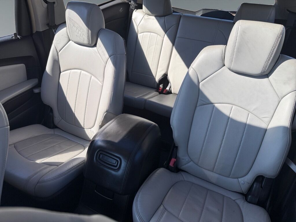 2009 CHEVROLET TRAVERSE LTZ Toledo OH