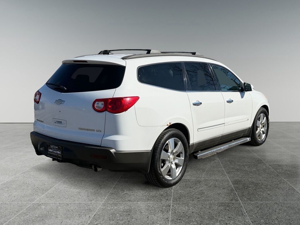 2009 CHEVROLET TRAVERSE LTZ Toledo OH