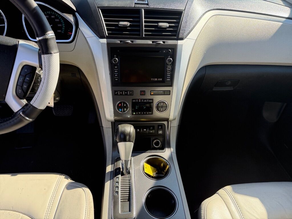 2009 CHEVROLET TRAVERSE LTZ Toledo OH