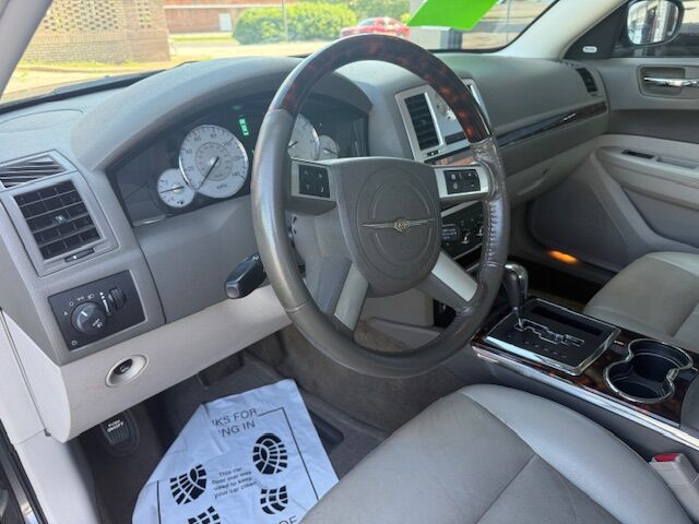 2009 CHRYSLER 300 Limited Greensboro NC