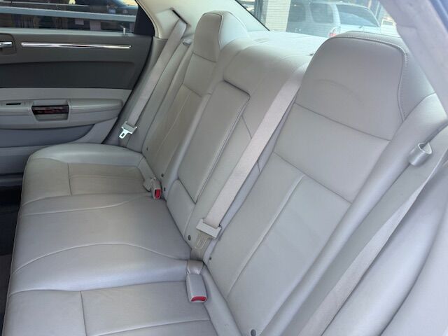 2009 CHRYSLER 300 Limited Greensboro NC