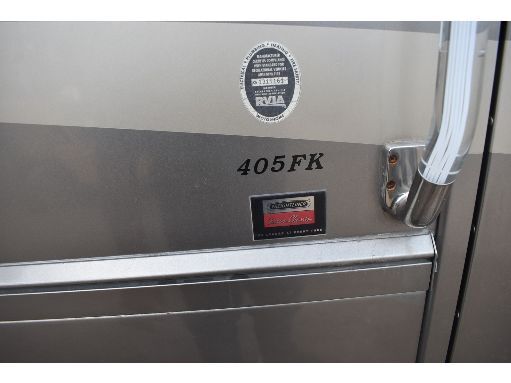 2009 COACHMAN PATHFINDER 405FK Charlotte NC