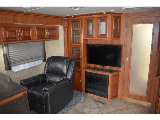 2009 COACHMAN PATHFINDER 405FK Charlotte NC