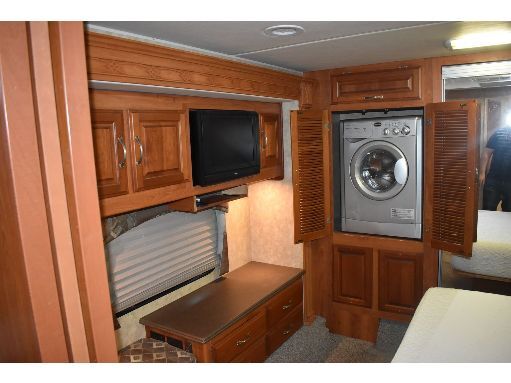 2009 COACHMAN PATHFINDER 405FK Charlotte NC