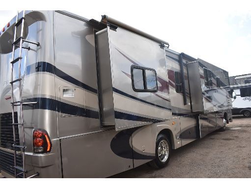 2009 COACHMAN PATHFINDER 405FK Charlotte NC