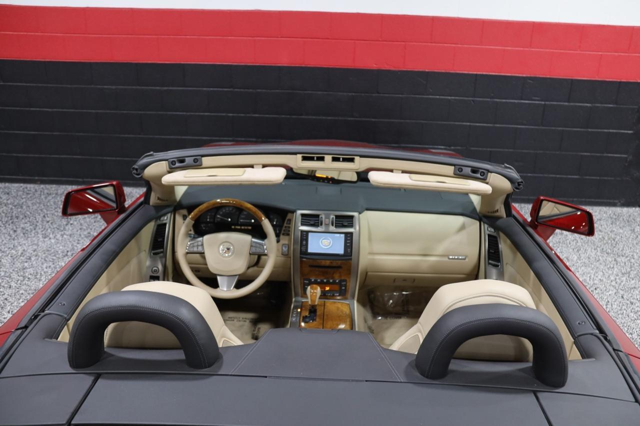 2009 Cadillac XLR Platinum Edition 2dr Convertible Skokie IL