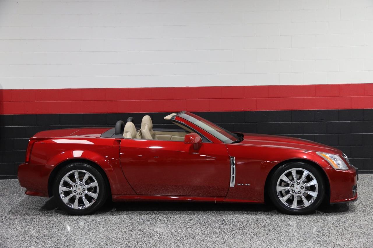 2009 Cadillac XLR Platinum Edition 2dr Convertible Skokie IL