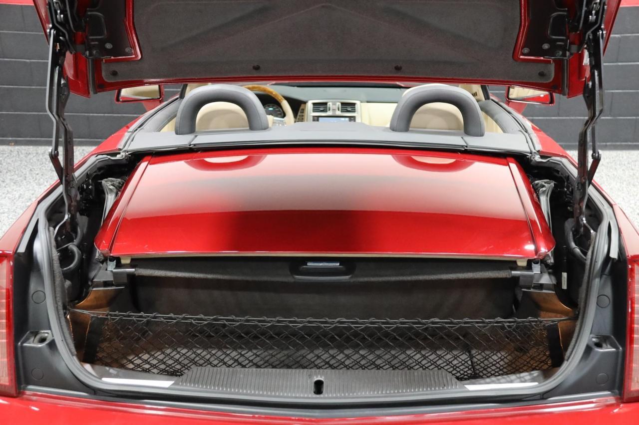 2009 Cadillac XLR Platinum Edition 2dr Convertible Skokie IL