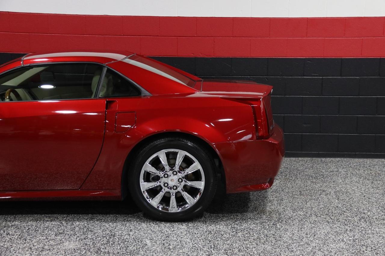 2009 Cadillac XLR Platinum Edition 2dr Convertible Skokie IL