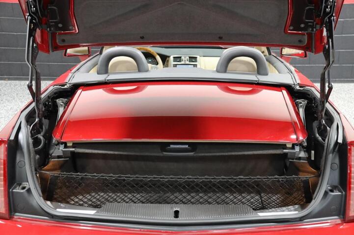 2009 Cadillac XLR Platinum photo 32