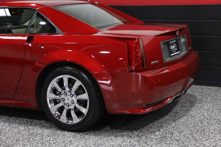 2009 Cadillac XLR Platinum photo 25