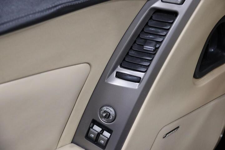 2009 Cadillac XLR Platinum Edition 2dr Convertible Chicago IL