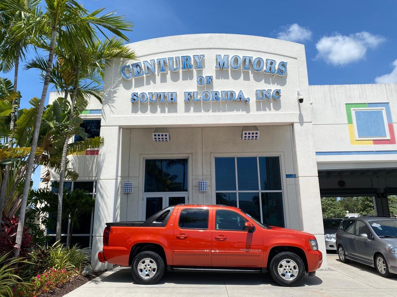2009 Chevrolet Avalanche LT w/1LT LOW MILES 58,696