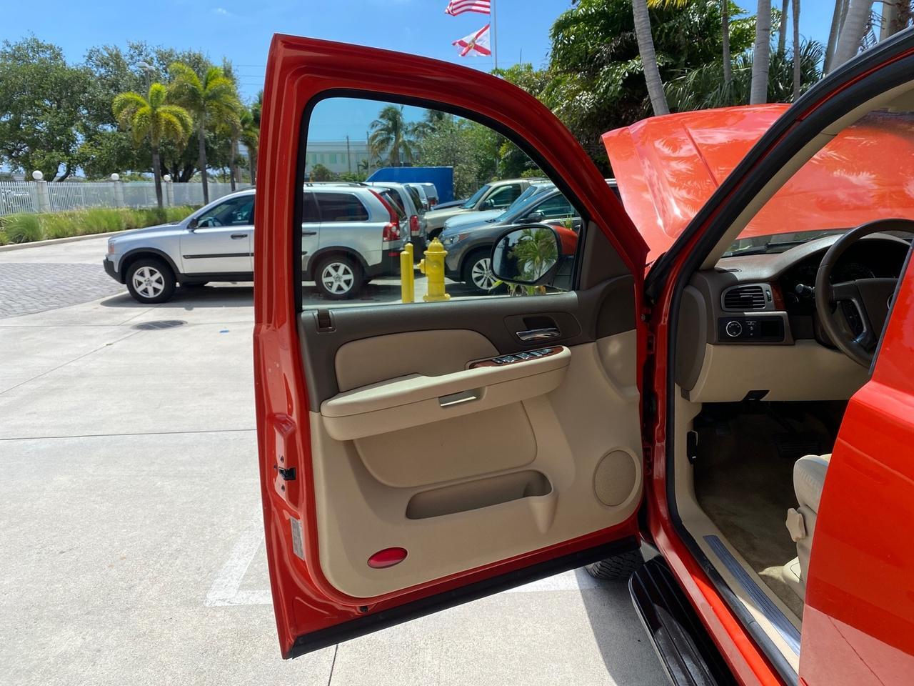 2009 Chevrolet Avalanche LT w/1LT LOW MILES 58,696 Pompano Beach FL