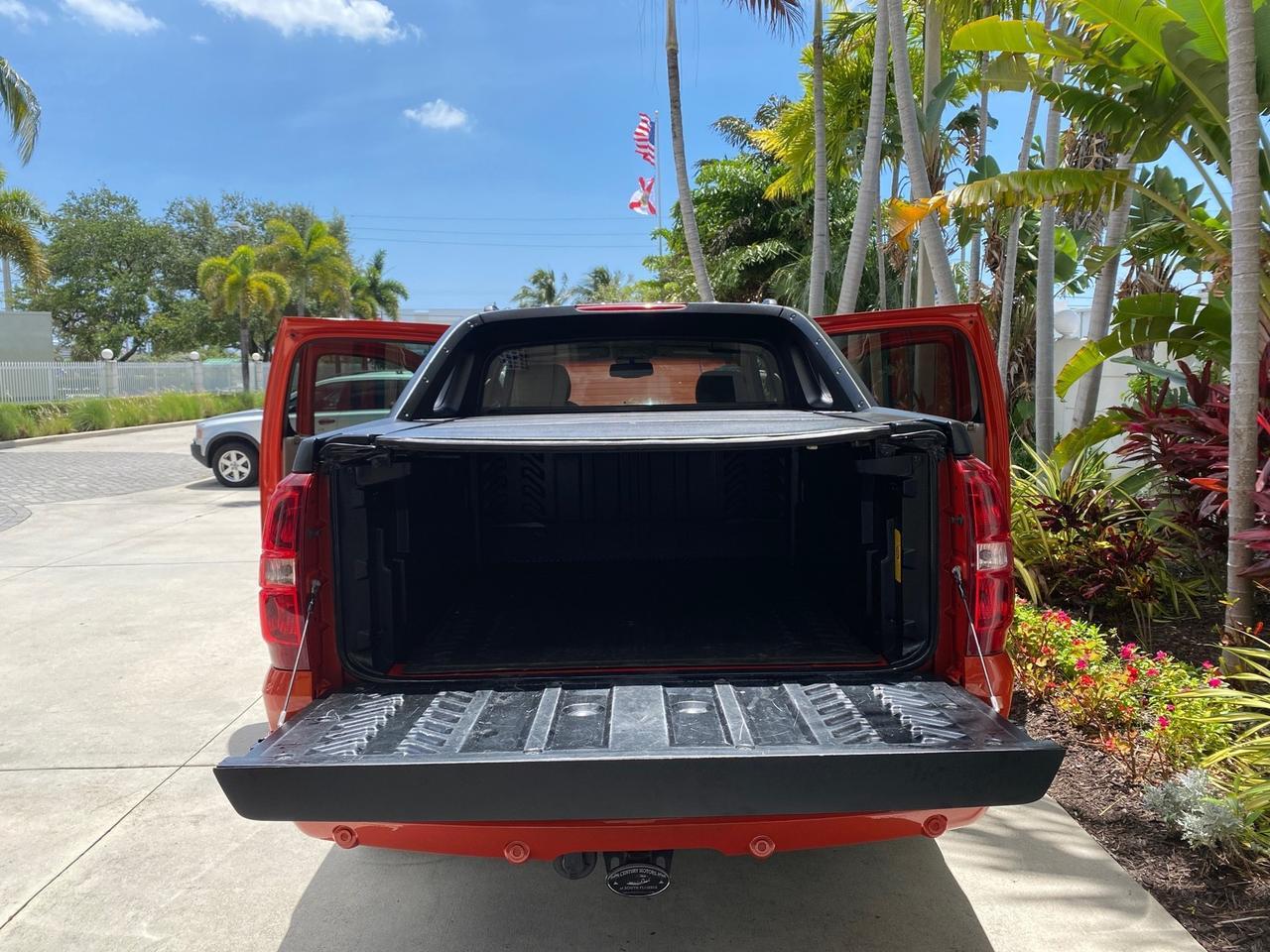 2009 Chevrolet Avalanche LT w/1LT LOW MILES 58,696 Pompano Beach FL