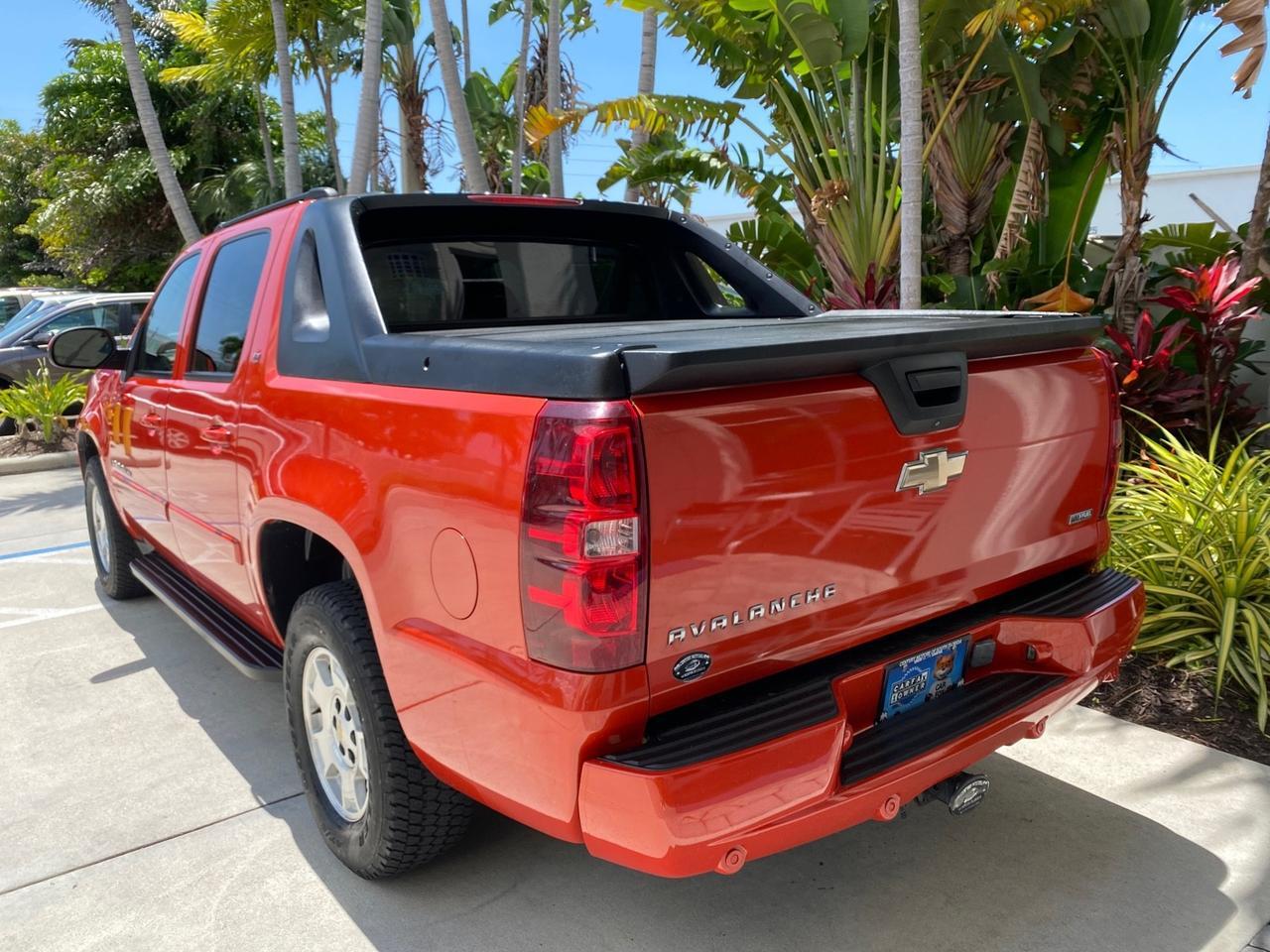 2009 Chevrolet Avalanche LT w/1LT LOW MILES 58,696 Pompano Beach FL