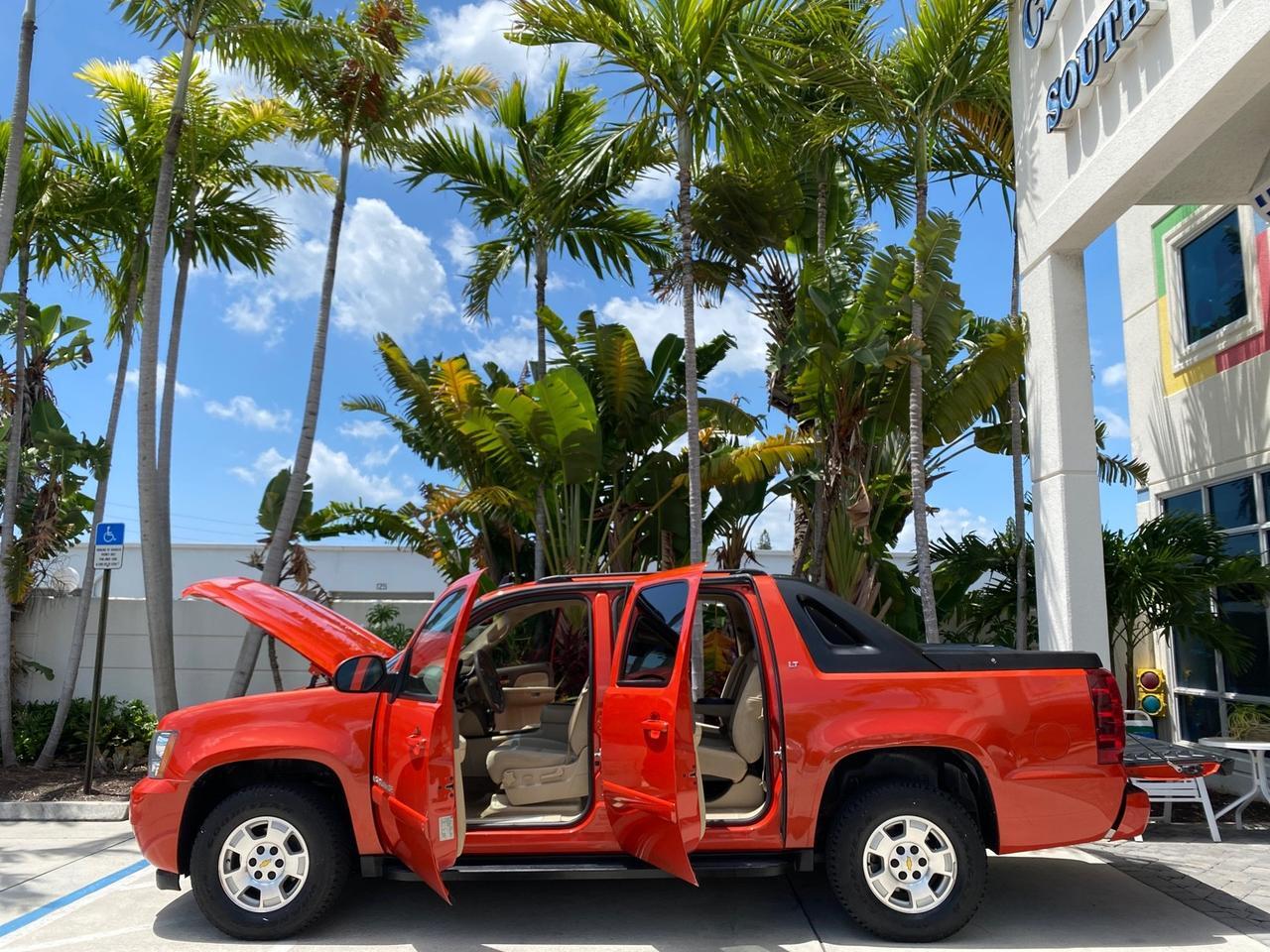 2009 Chevrolet Avalanche LT w/1LT LOW MILES 58,696 Pompano Beach FL