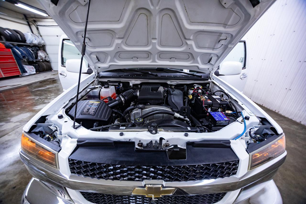 2009 Chevrolet Colorado 4x4 Crew Cab LT Z71 Red Deer AB