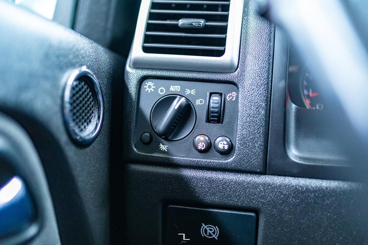 2009 Chevrolet Colorado 4x4 Crew Cab LT Z71 Red Deer AB