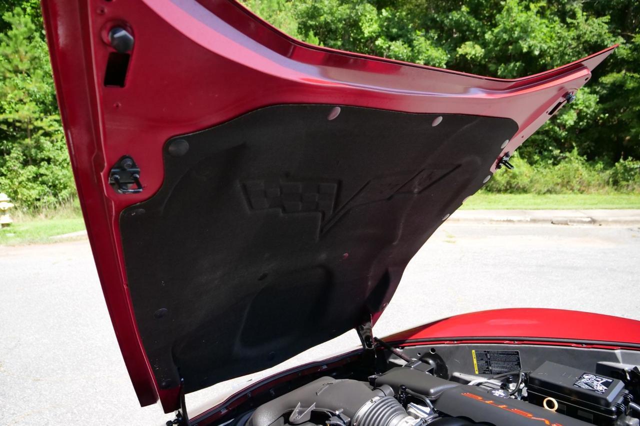 2009 Chevrolet Corvette 3LT / Z51 / Performance Exhaust / 6.2L V8 / LOW MILES! Lincolnton NC