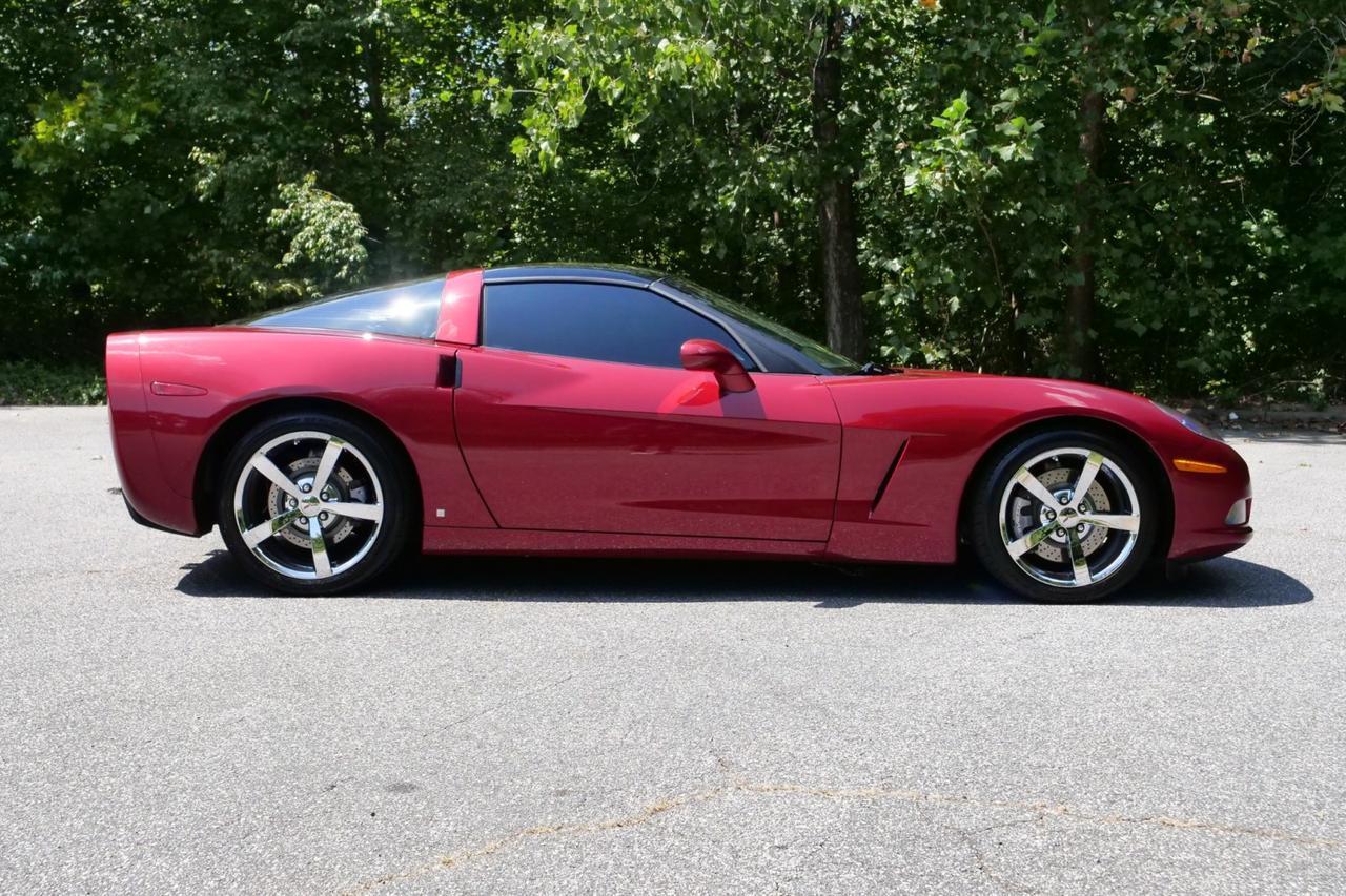 2009 Chevrolet Corvette 3LT / Z51 / Performance Exhaust / 6.2L V8 / LOW MILES! Lincolnton NC