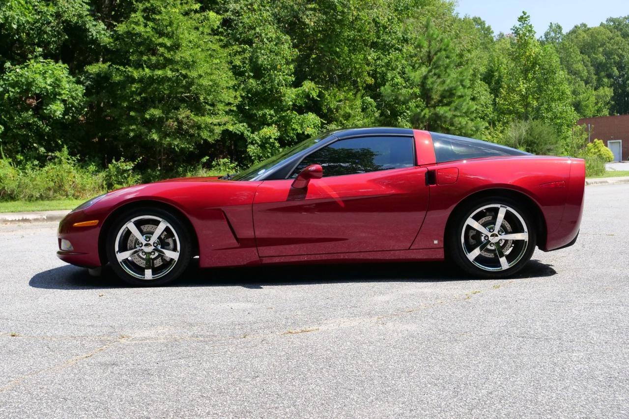 2009 Chevrolet Corvette 3LT / Z51 / Performance Exhaust / 6.2L V8 / LOW MILES! Lincolnton NC