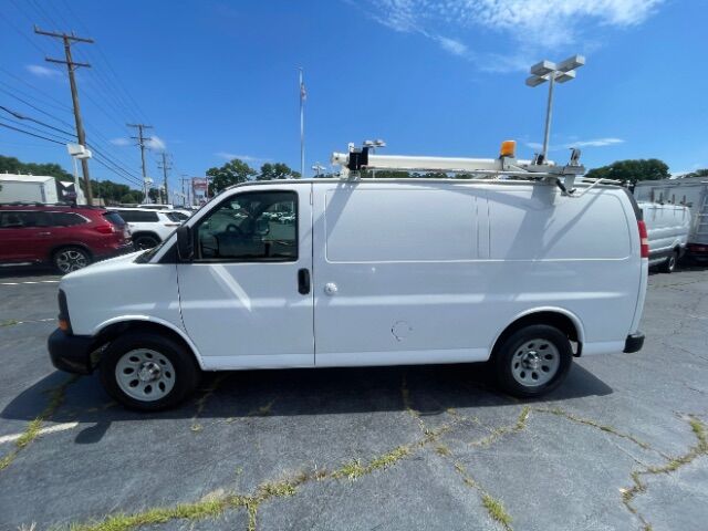 2009 Chevrolet Express 1500 Work Van
