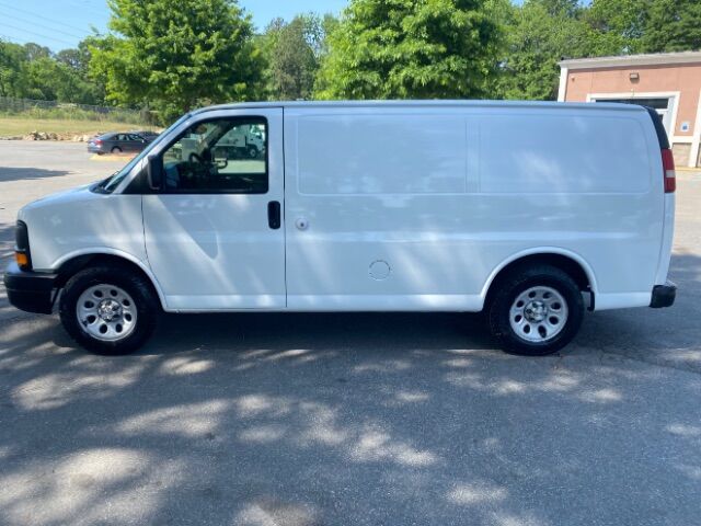 2009 Chevrolet Express 1500 Work Van