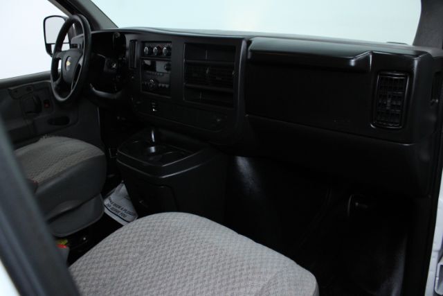 2009 Chevrolet Express 2500 Work Van Chantilly VA
