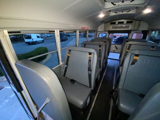 2009 Chevrolet Express Cutaway SCHOOL BUS Charlotte NC