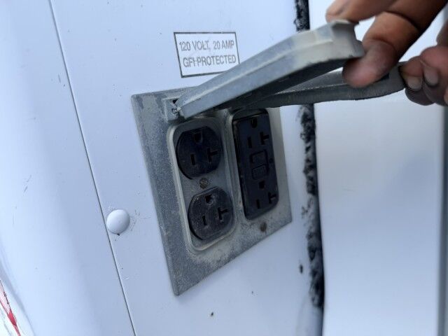 2009 Chevrolet No Model 3500 12' Mobile Office w 7K Onan Gen & Ladder Racks Henrico VA