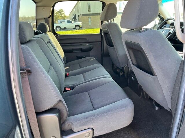 2009 Chevrolet Silverado 1500 LT 4WD Crew Cab Ashland VA