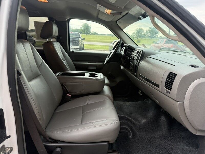 2009 Chevrolet Silverado 2500HD Utility Work Truck 25k exempt mi's Collinsville OK