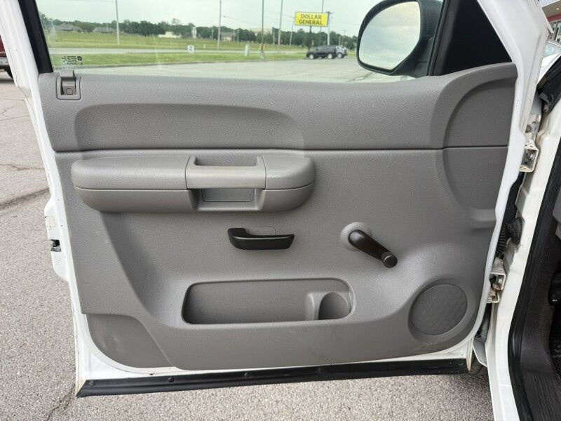 2009 Chevrolet Silverado 2500HD Utility Work Truck 25k exempt mi's Collinsville OK