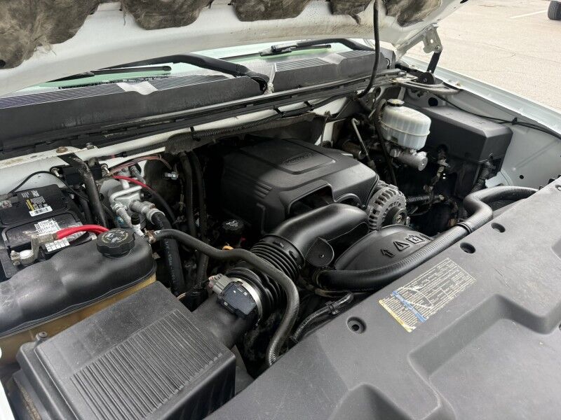 2009 Chevrolet Silverado 2500HD Utility Work Truck 25k exempt mi's Collinsville OK