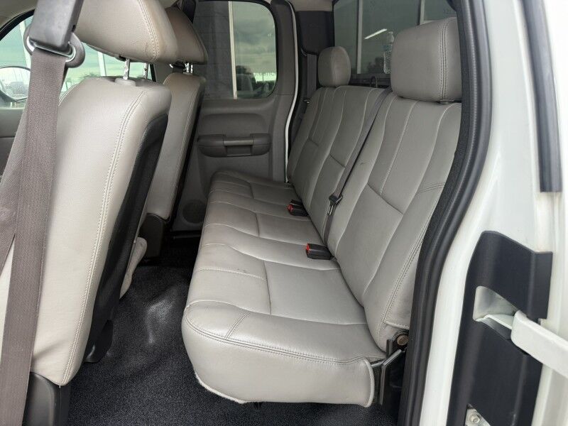2009 Chevrolet Silverado 2500HD Utility Work Truck 25k exempt mi's Collinsville OK
