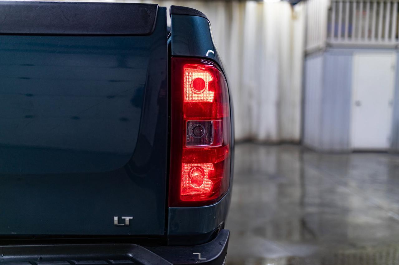 2009 Chevrolet Silverado 3500HD 4x4 Ext Cab LT Longbox Diesel Red Deer AB